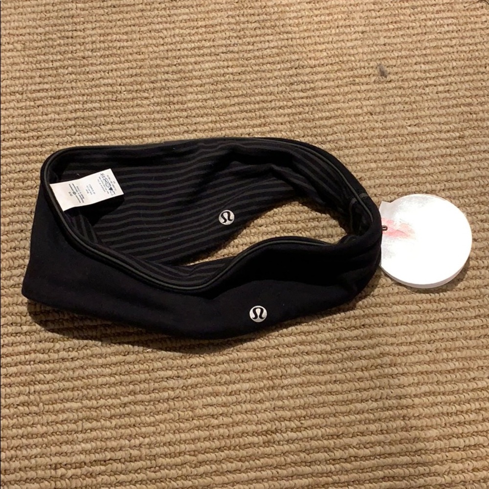 Lululemon Women’s Run With Me Ear Warmer